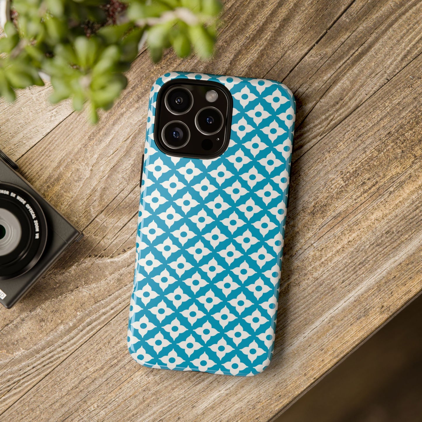 Tough Cases: Nature-Inspired Phone Case with Fern Print