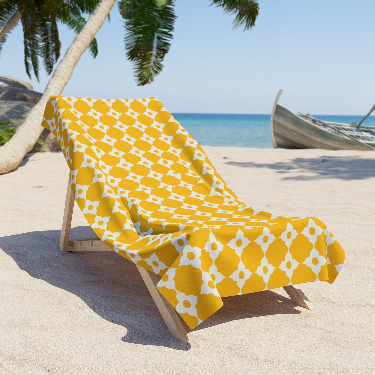 Quatrefoil Beach Towel