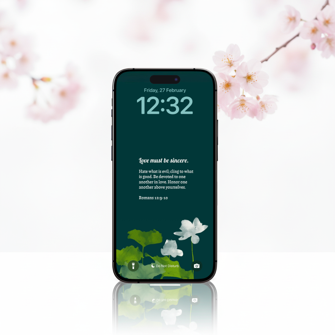 Romans 12:9-10 Emerald Green Lotus Lockscreen